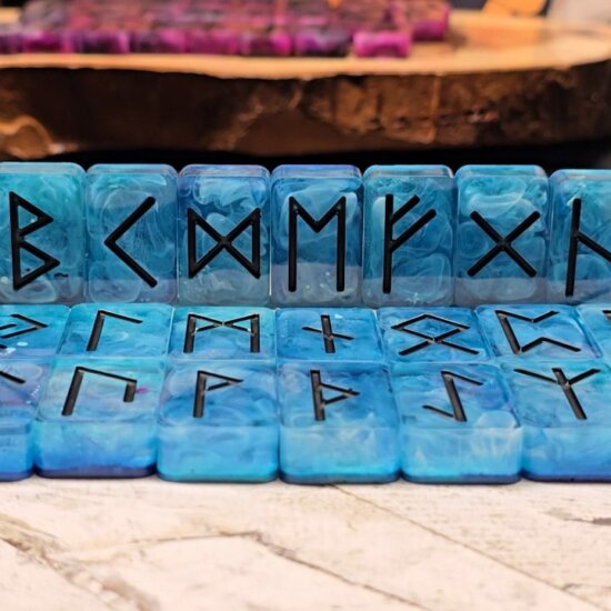 Jokull Elder Futhark Runes Set