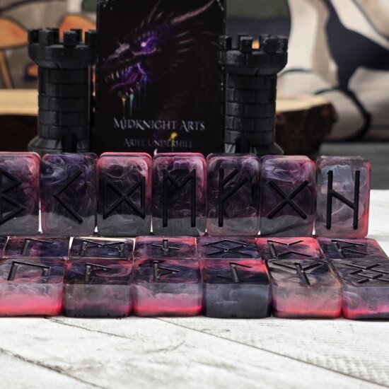 Idun Elder Futhark Rune Set