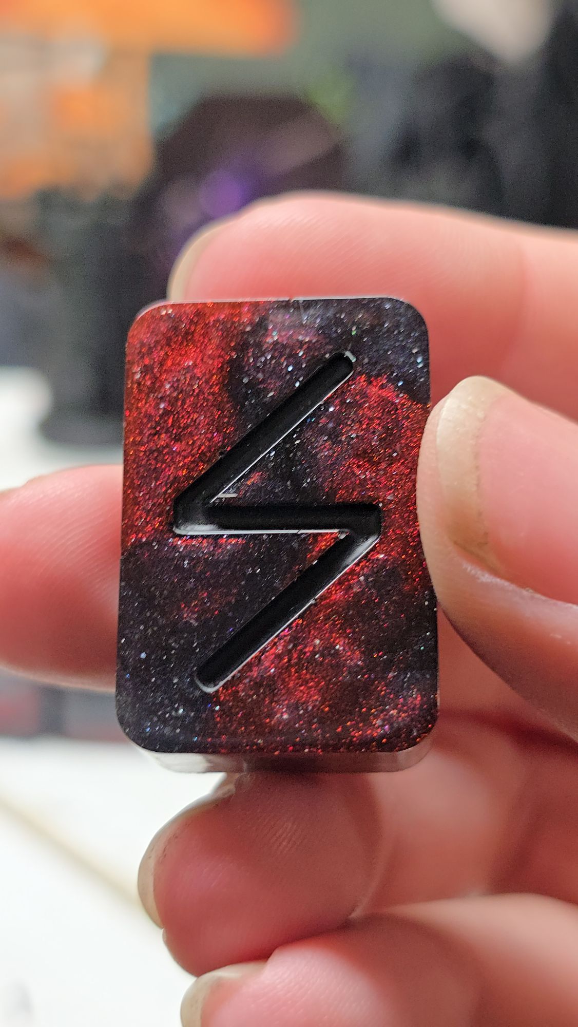 Black Widow Marble Elder Futhark Rune Set - Image 4