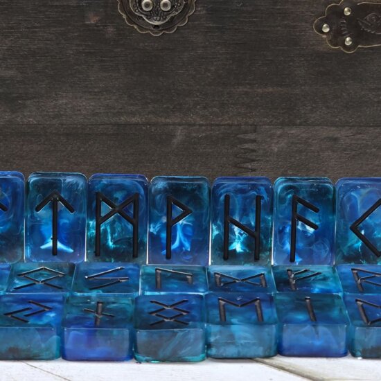 Hvergelmir Elder Futhark Rune Set
