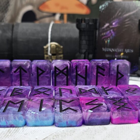 Siren Elder Futhark Rune Set